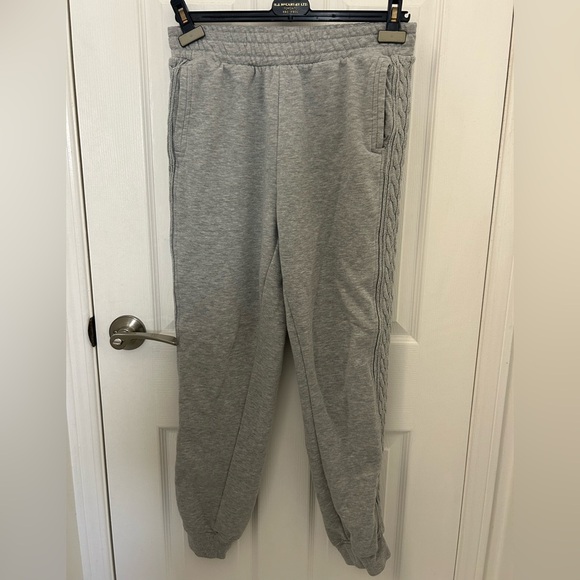 Grey Sweatpants with Knitted Detail on Sides, Sz M - Picture 1 of 6
